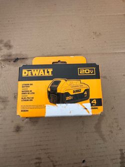 DeWalt 20V MAX 4Ah Lithium Ion Battery DCB204