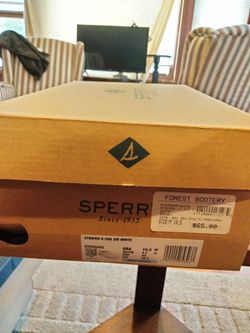 Men's 10 .5 Sperry boat shoes brand new in box