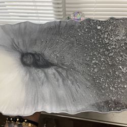 resin tray hand made brand new 14”x8.54in