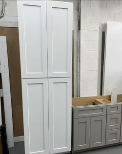 Solid Wood White  Pantry Cabinet /4 Door