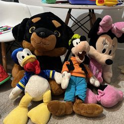 Disney Stuffed Animals And Horse Stick Toy