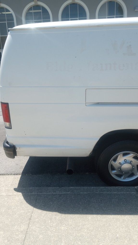 2007 Ford E350 Super Duty