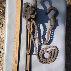 Yale and Towne 3/4 ton pull lift, (used)