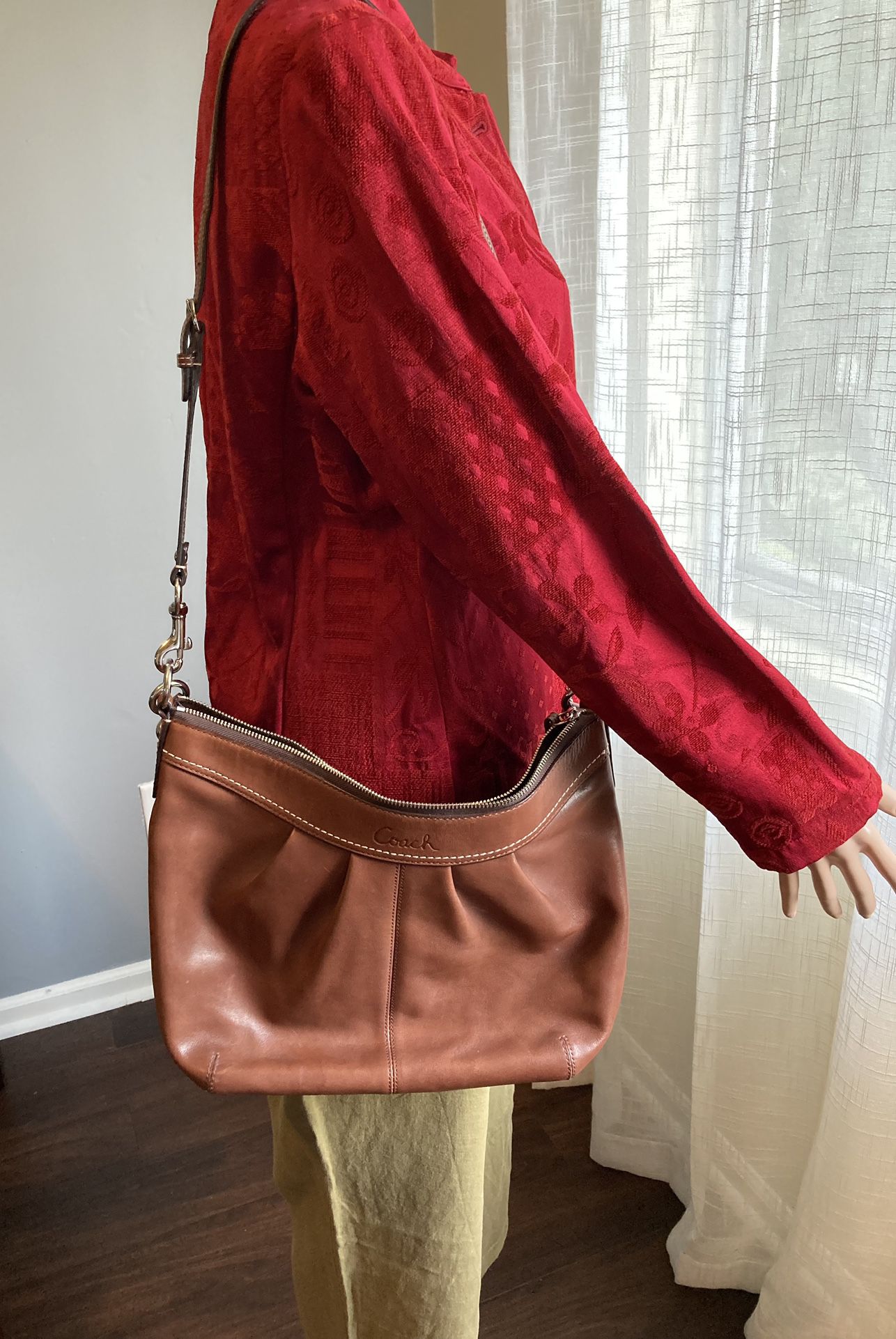 Vintage Coach Soho Hobo Bag, Pleated, Brown Leather, Excellent