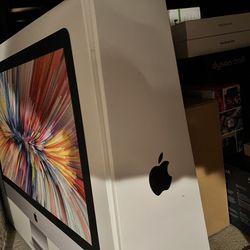 2017 iMac, 27 Inch, 3.4 Ghz i5, 24Gb RAM, 1Tb Storage, Box, Keyboard & Mouse