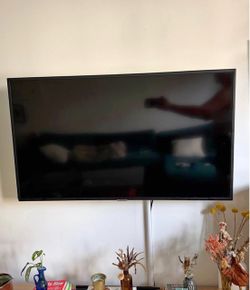 Samsung Tv 55” w legs
