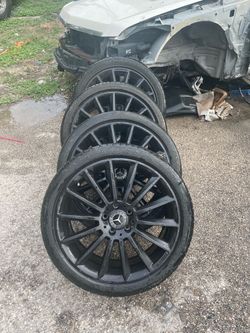 Mercedes 19”