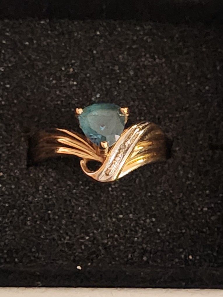 14k Gold Blue Citron Ring
