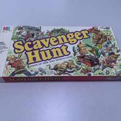Vintage Milton Bradley Board Game 1983 Scavenger Hunt 