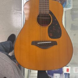 Yamaha Guitar 