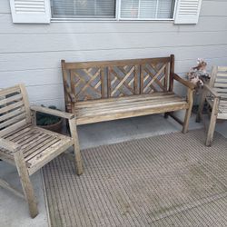  Wooden Outdoor Furniture 