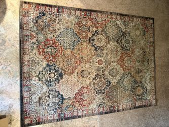 5’x7’ Area Rug