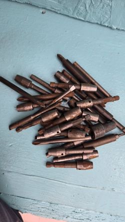 Apex bits brocas