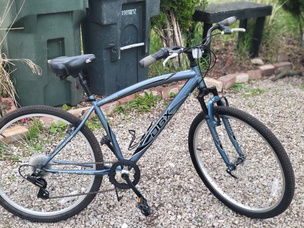 DBX CRESTWOOD 26" LIKE NEW