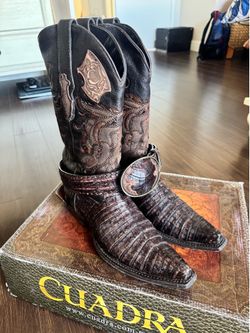 Bota cuadra fuscus lumber Moka size 10 men’s. With matching Cuadra fuscus size 38 waist men’s belt.