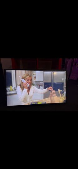 Sharp monitor 42”