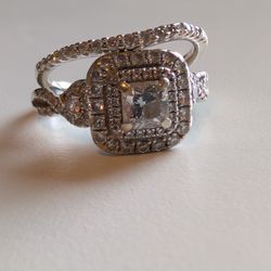 Engagement Ring + matching Wedding Band