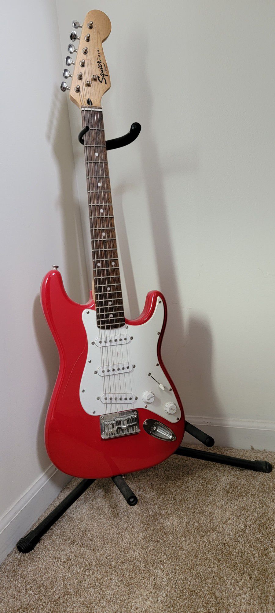 Squier Mini Electric Guitar

W/ Stand