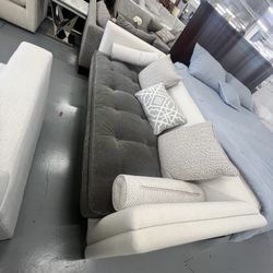 Loveseat , Sofas , Same Day Delivery 🚚 