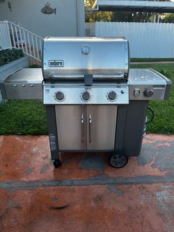 WEBER GENESIS II XL Stainless Steel Grill With a Side Burner…INCLUDES A PROPANE TANK…$450