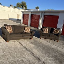 Fabric Couch and Loveseat - FREE DELIVERY  🚛