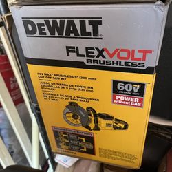 Dewalt 9” 60v Quick Saw New In Box With Battery 