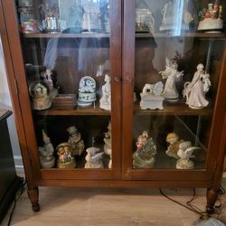 Music Boxes With Cabinet 