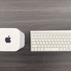 Apple Airport Extreme & Wireless Keyboard 