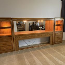 Brown Bedroom Bed Set With Mirrors And Lights 
