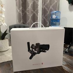 Zhiyun Weebill s 3 Axis Gimbal