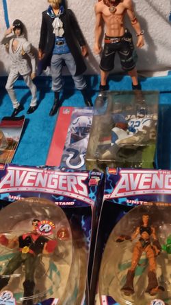 Mixed Action Figure Lot – Avengers, NFL, Anime