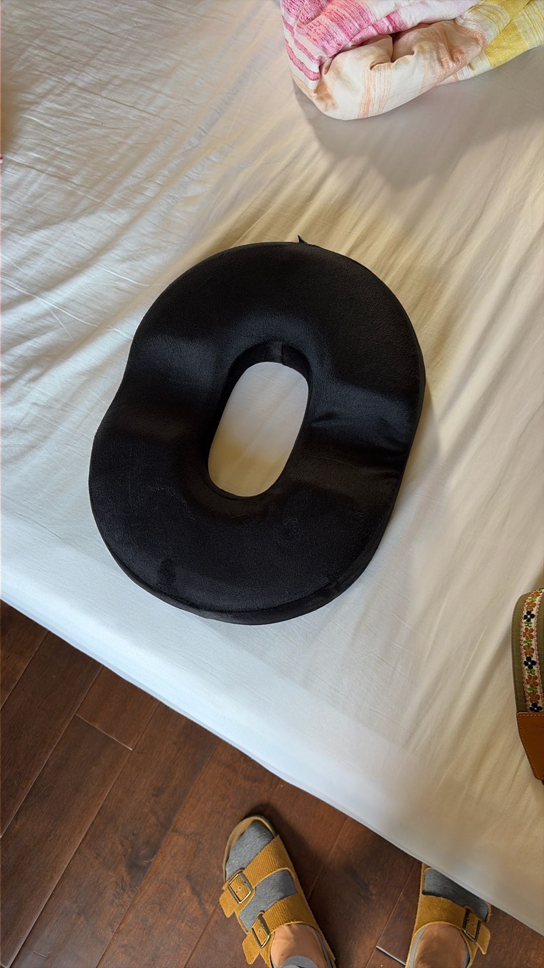 PT ENDORSED Donut Pillow for Tailbone Pain Relief, Hemorrhoid Pillow for Sitting, Donut Seat Cushion