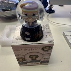 Harry Potter Snow Globe 