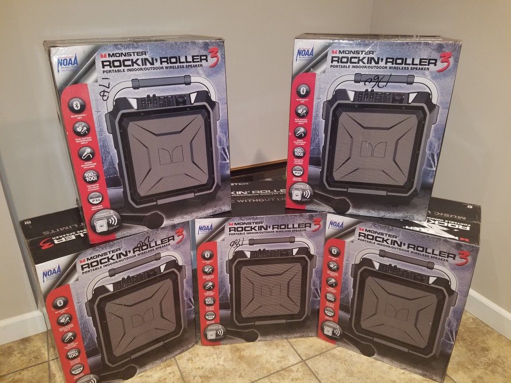 Roller Monster Rocker Speaker BRAND NEW/UNBOXED) Monster Rockin