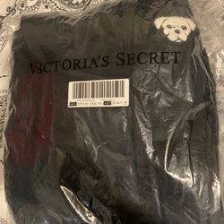 New Victoria’s Secret Robe $20