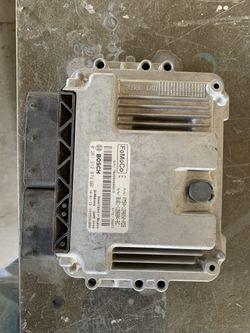 13-18 Ford Focus Computer PCM 