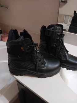 Delta High Top Boots