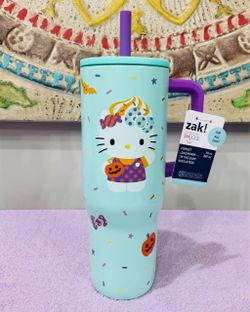 Super Cute Zak! 30oz 🎀🎃Halloween HELLO KITTY 🎃🎀Straw Tumbler with a Handle