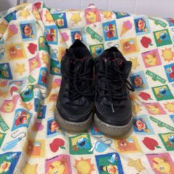 Jordan Youth Sneakers Boys Size 41/2
