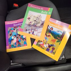 3 Libros Tercer Grado, $12 Por Todos