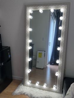Full body mirror