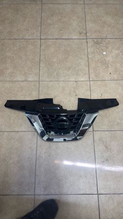 Nissan kicks grill