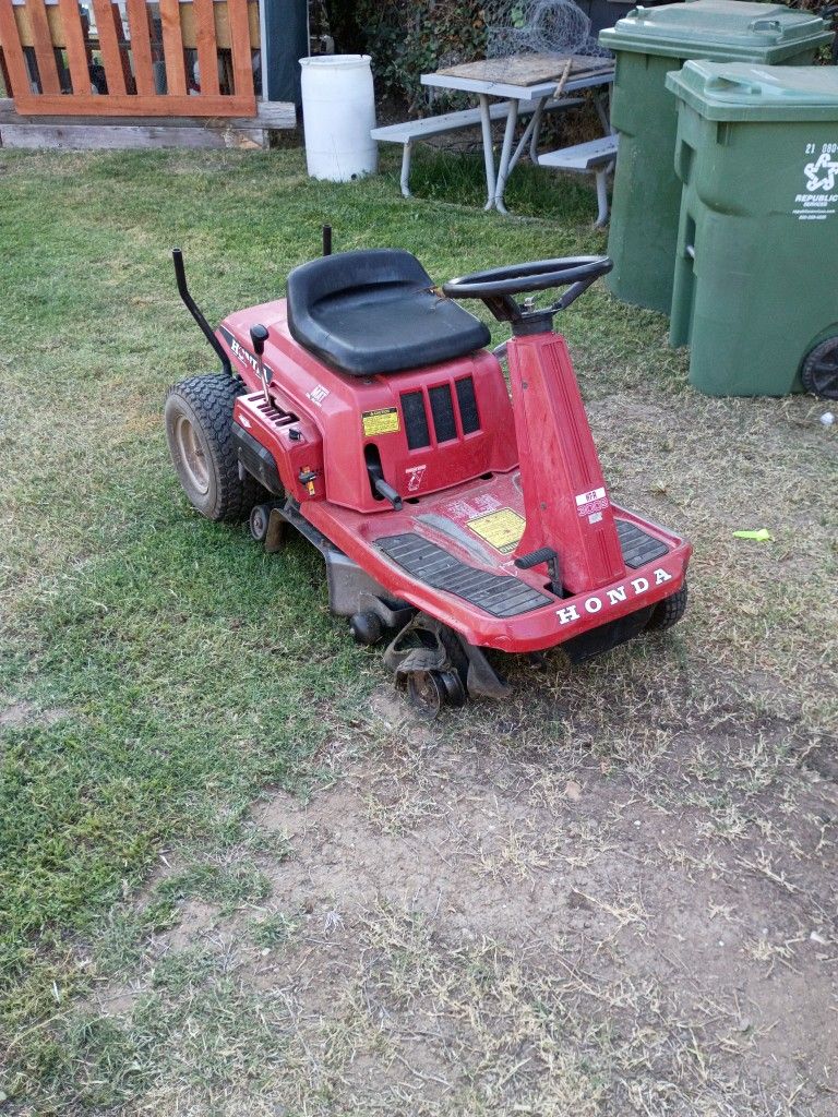 Honda Riding Lawn Mower Ht-r3009