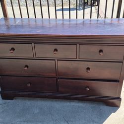 Solid wood dresser