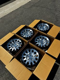 (5) New Method MR315 5x5 17” Wheels Machined Gloss Black Rings For Jeep Wrangler Gladiator 5x5