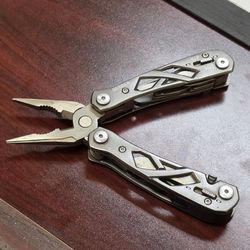 Gerber Suspension Multi tool pliers