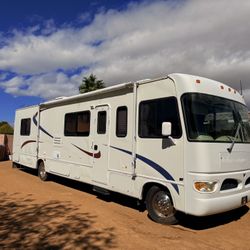 Hurricane RV Motorhome. 