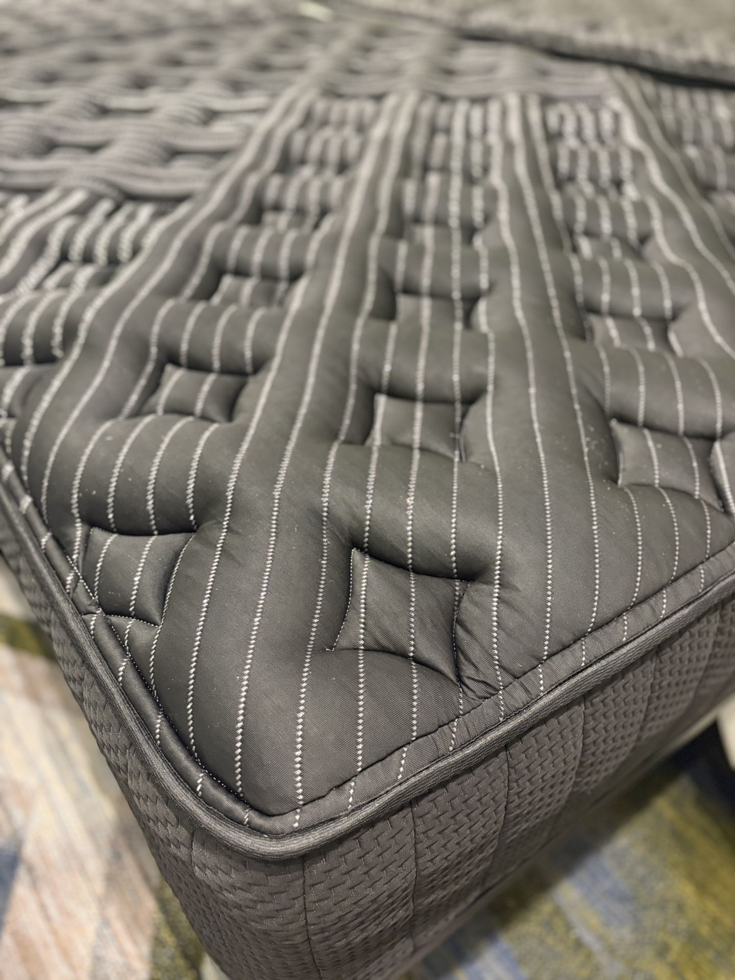 Full Mattress And Boxspring 