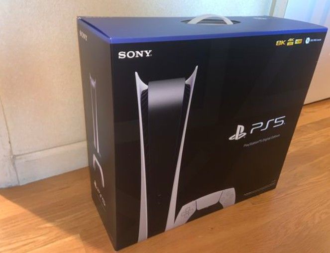 Sony ps5 with controller !!!