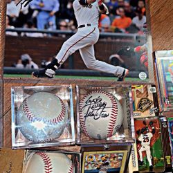 Sports Cards And Memoribillia